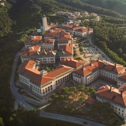 Koç Üniversitesi